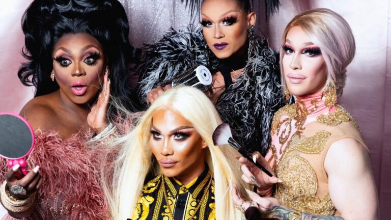 Internet Chicks The Queens of Online Culture
